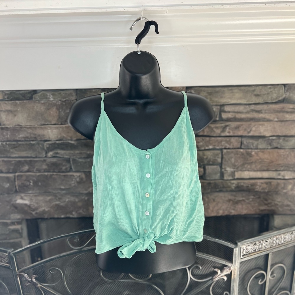 Forever 21 Button Crop Tank